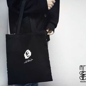 Canvas bag within Leo Tolstoy Воскресеніе manuscript